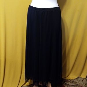 Dress Barn size large black skirt